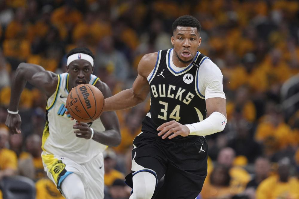 俱乐部的 俱乐部的